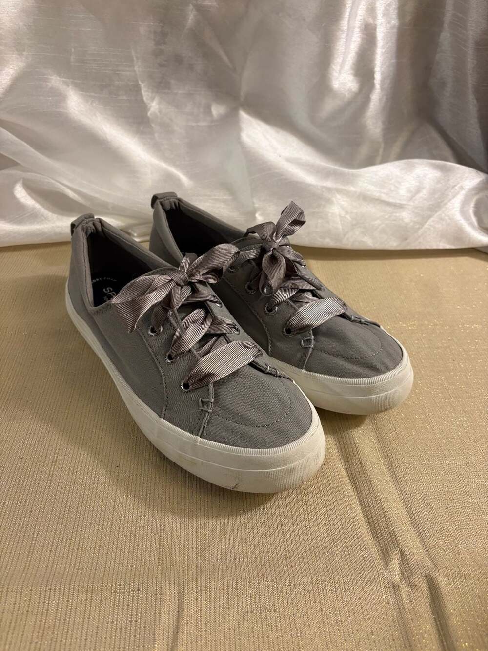 Sperry STS82374 Women's Gray Canvas Sneakers Size 9